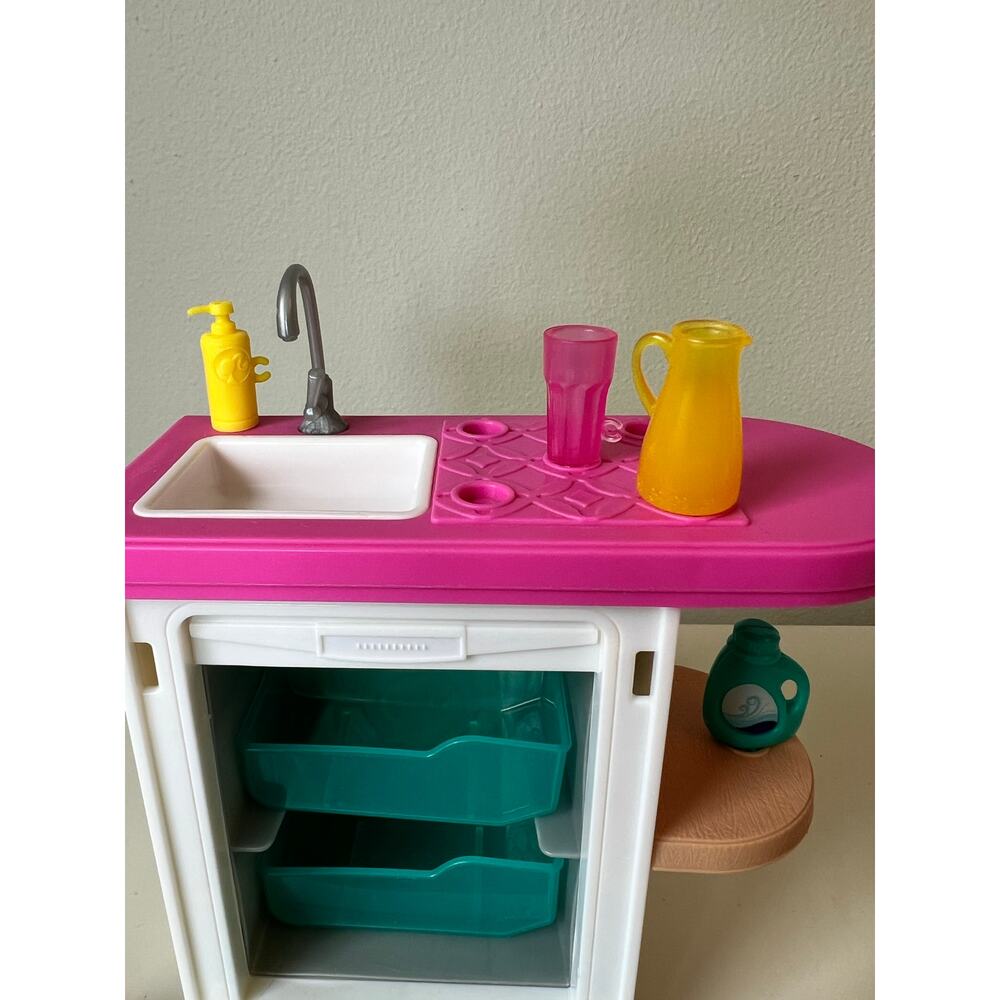 Barbie Doll House Kitchen Replacement Lot Sink Dishwasher Counter Mattel 2018 - Picture 4 of 9